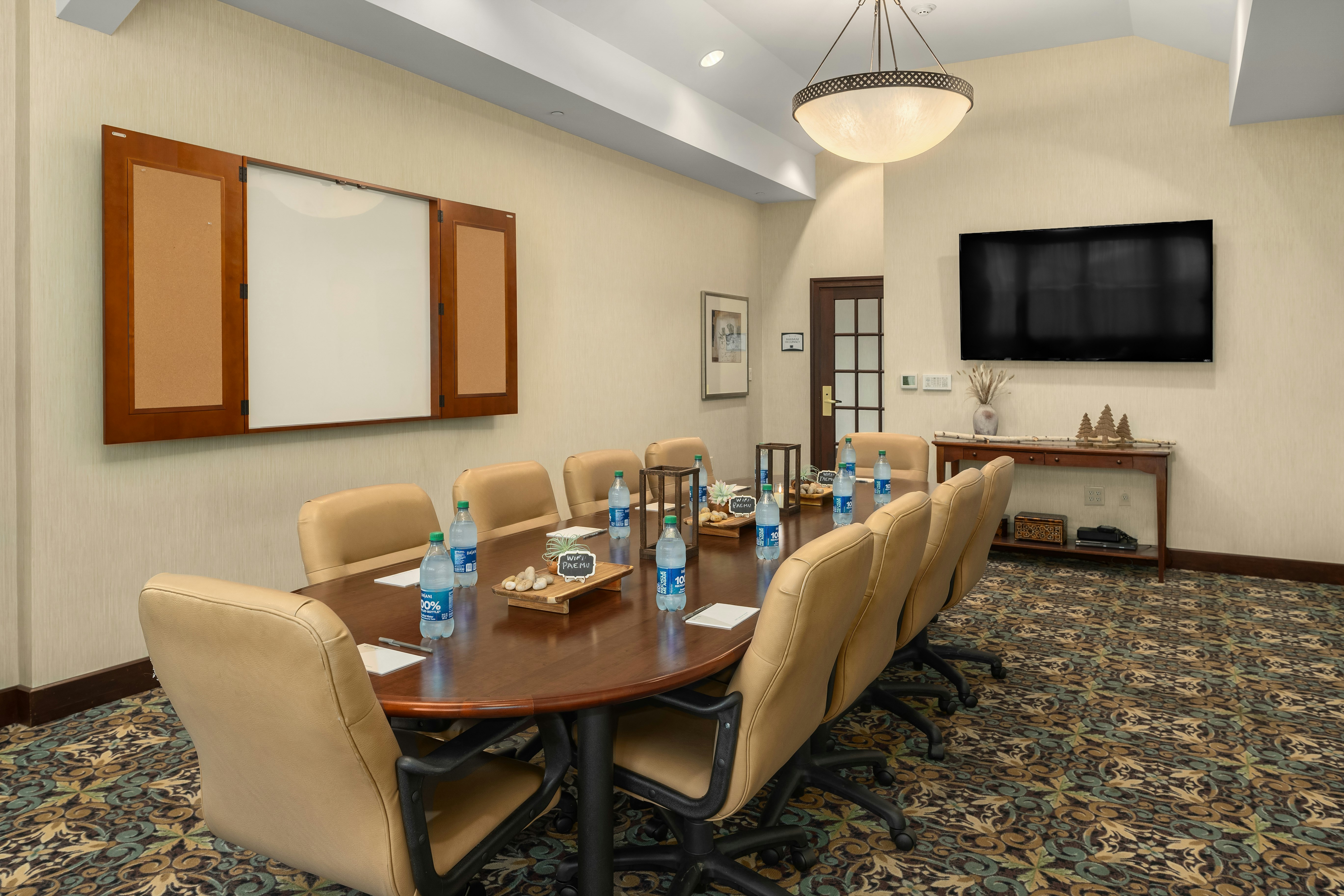 Staybridge Suites Everett - Paine Field 67/80