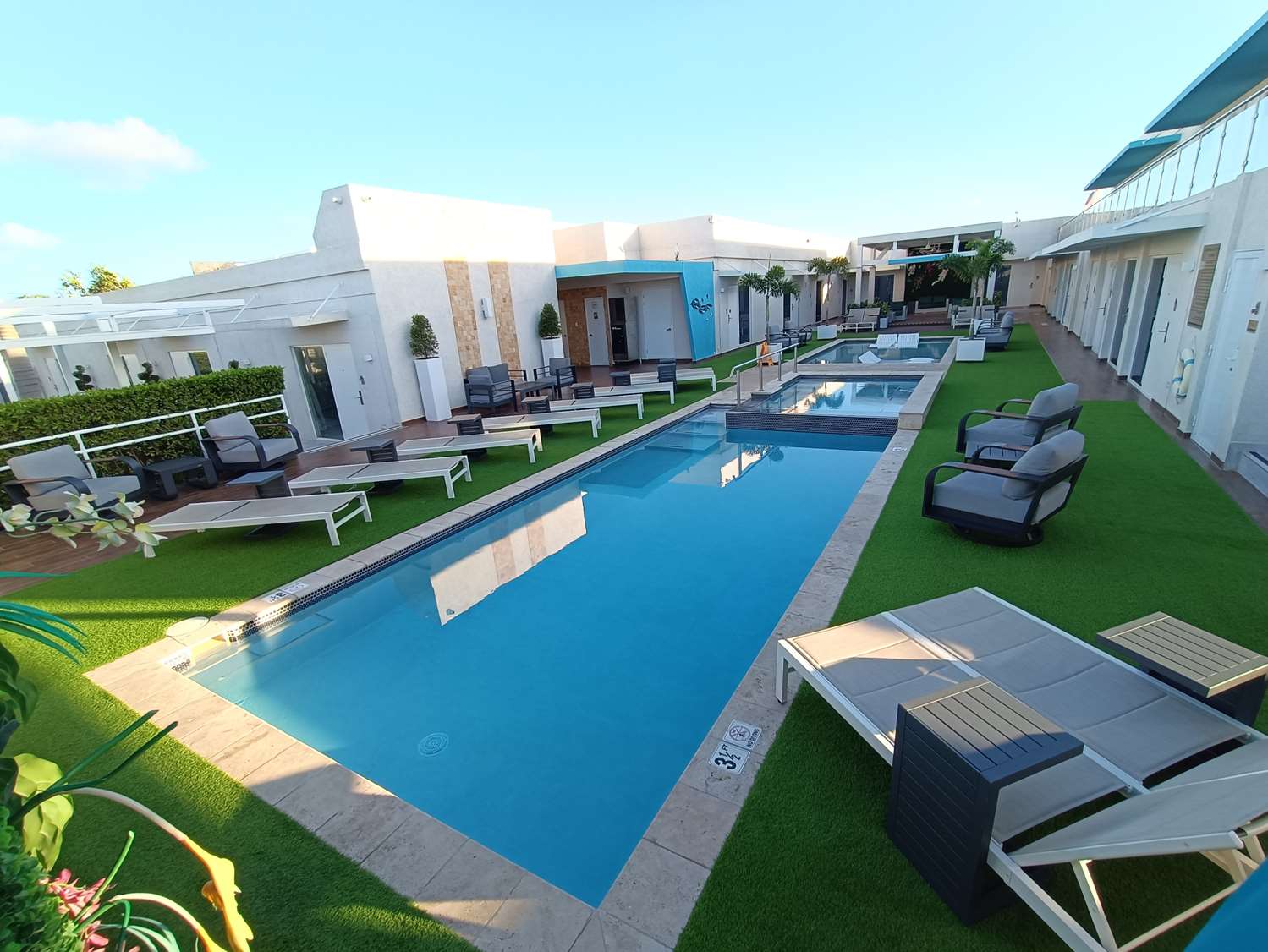Aruba Boutique and Art Hotel BW Signature Collection Adults Only in Noord
