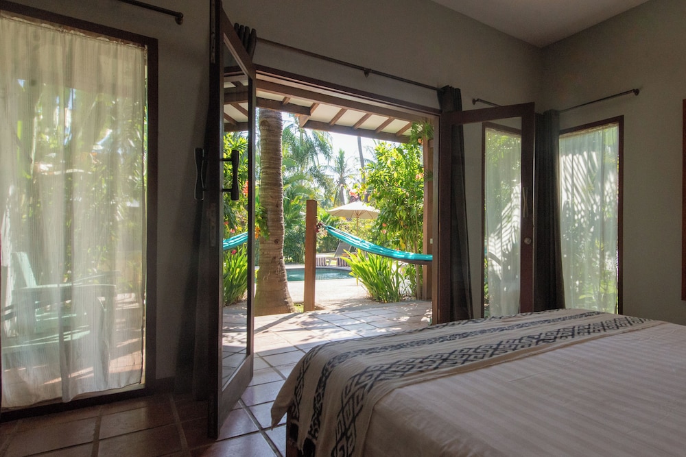 Coconut Garden Resort 17/50