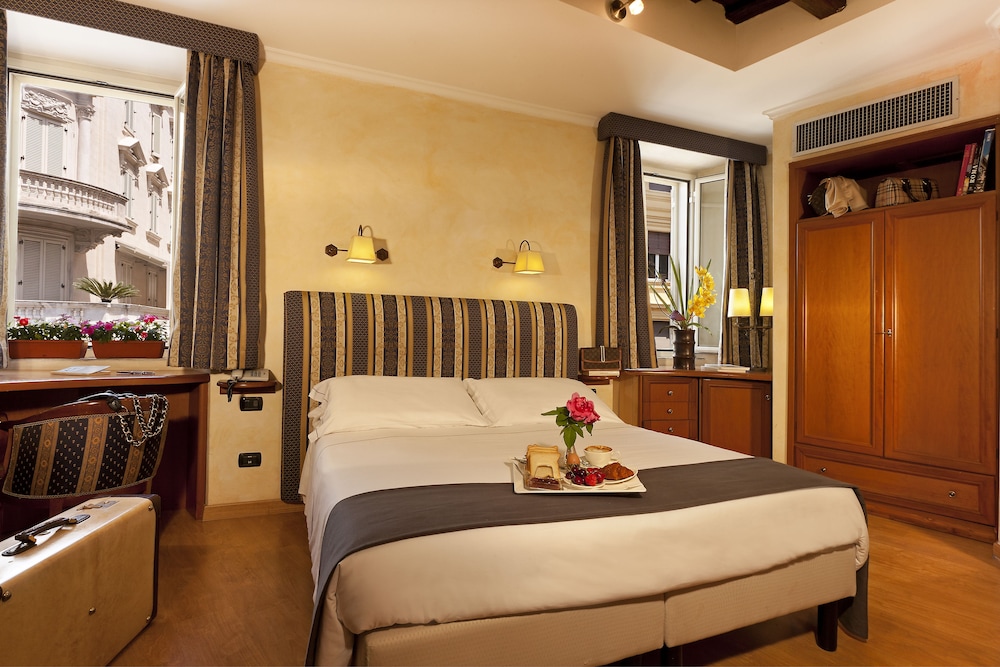 La Fenice 13/36