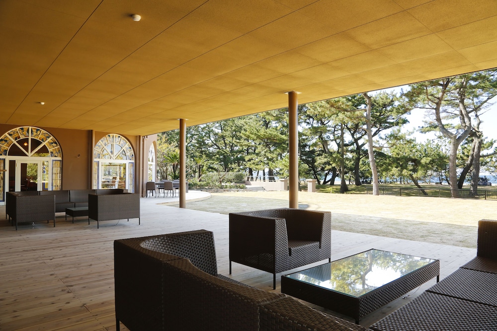 Awajihamarikyu 39/50