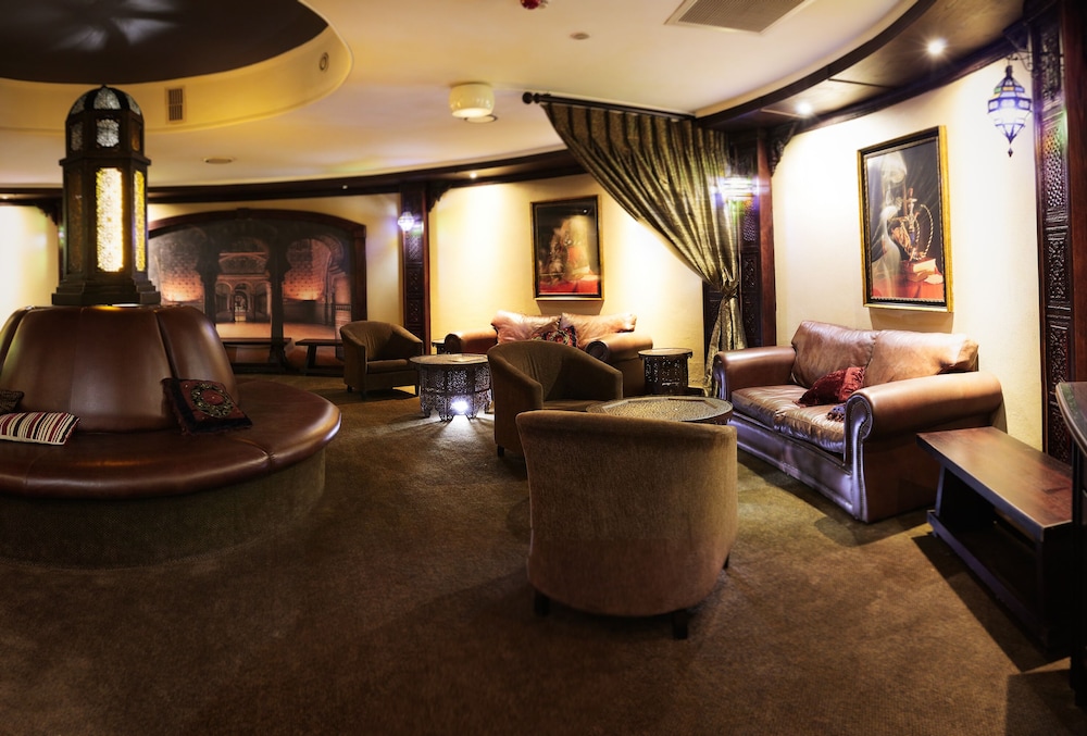 The Royal Elephant Hotel Conference Centre 34/50