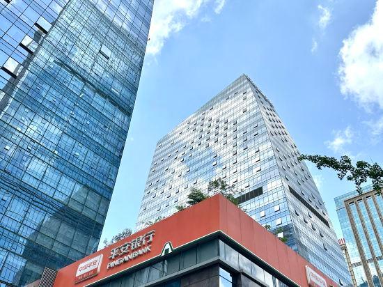 Shidai Tianfu Hotel (Chengdu Century City Convention & Exhibition Center) 4/33