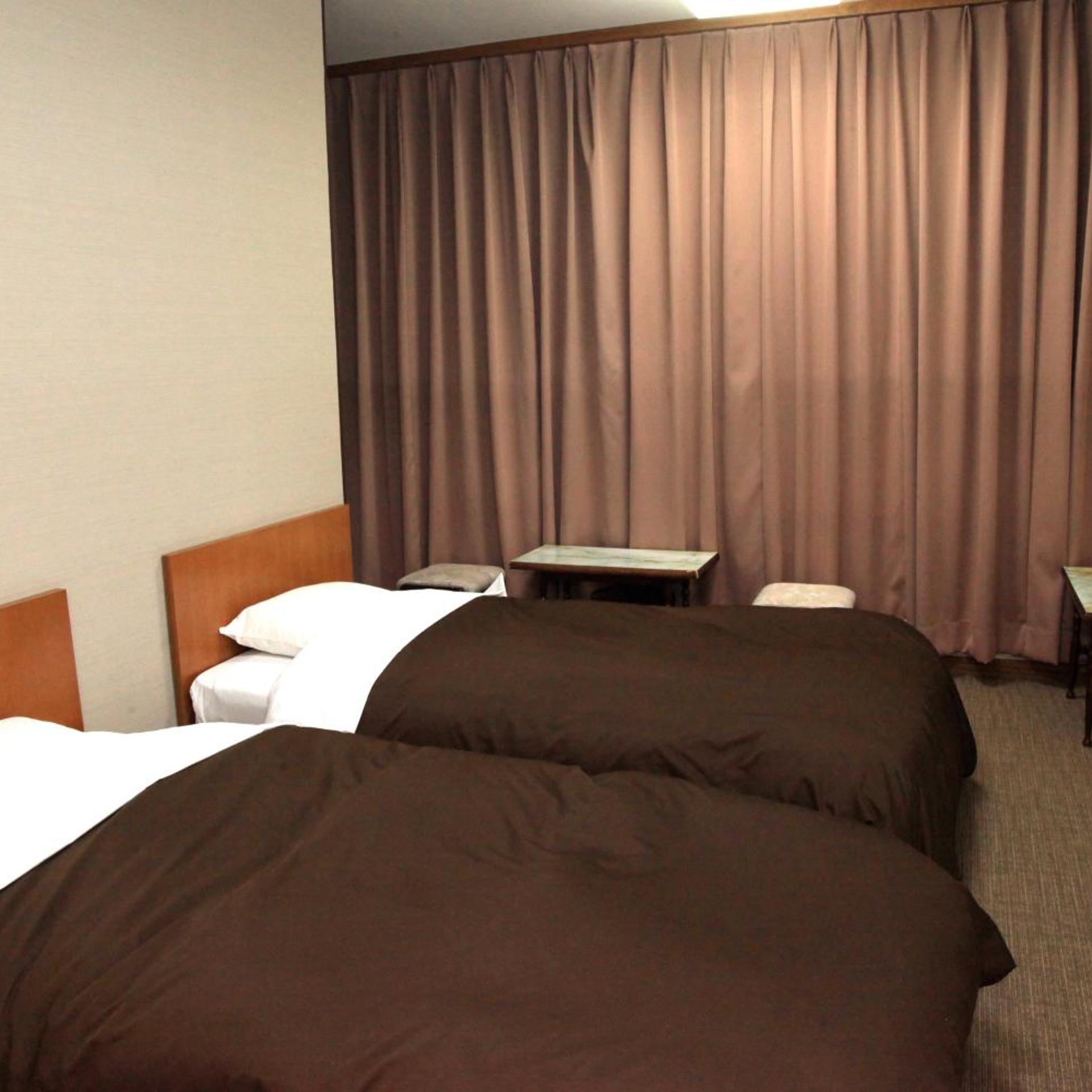 Hotel New Kotobuki 7/50