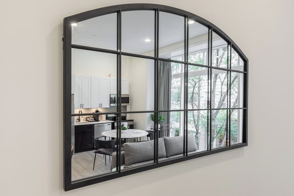 Sosuite at French Quarters - Rittenhouse Square 49/50
