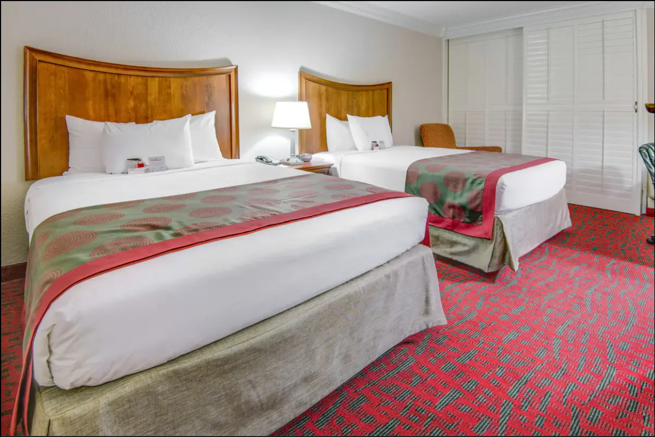 Clarion Hotel & Suites New Orleans Airport 10/20