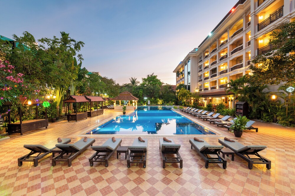 Somadevi Angkor Hotel Spa 42/48