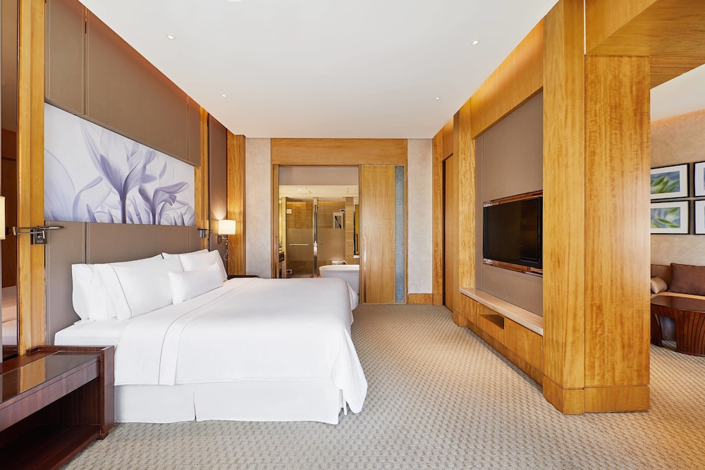The Westin Xiamen 5/50