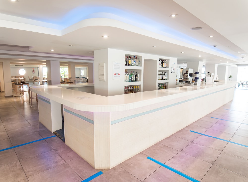 Ona Luna Park - Adults Friendly 14/67