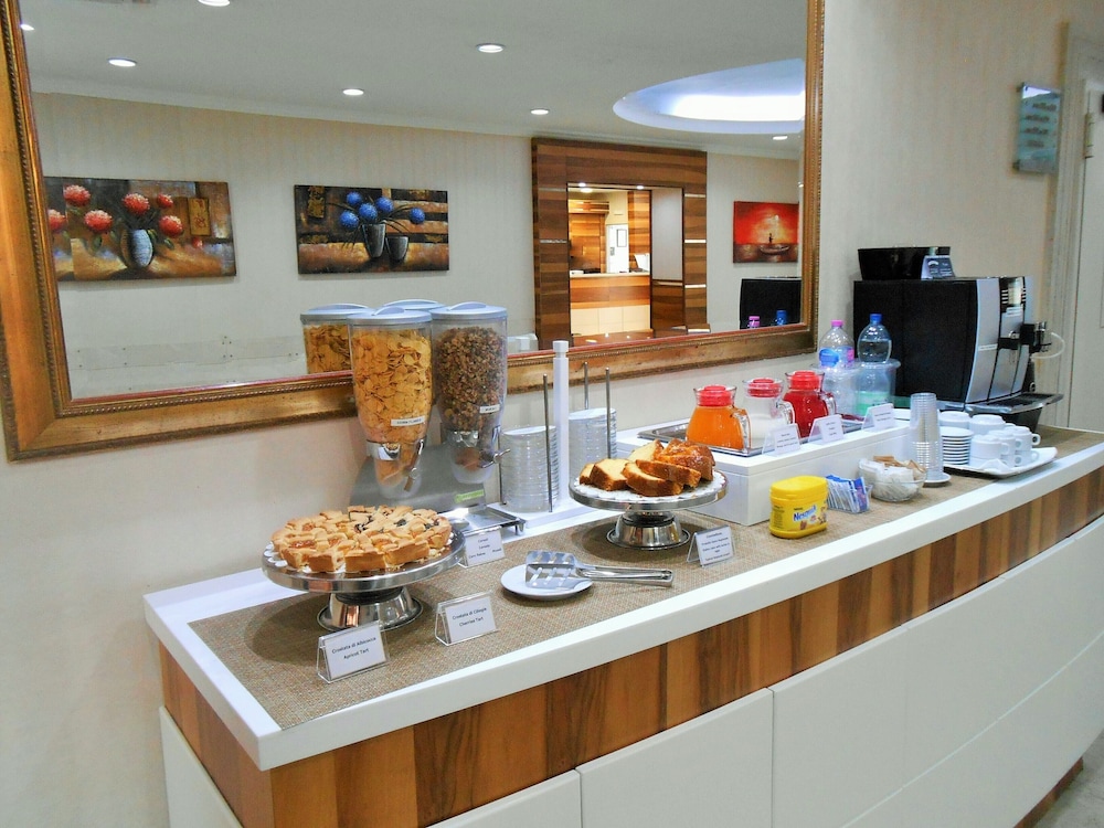 Hotel Riviera Fiumicino 50/57