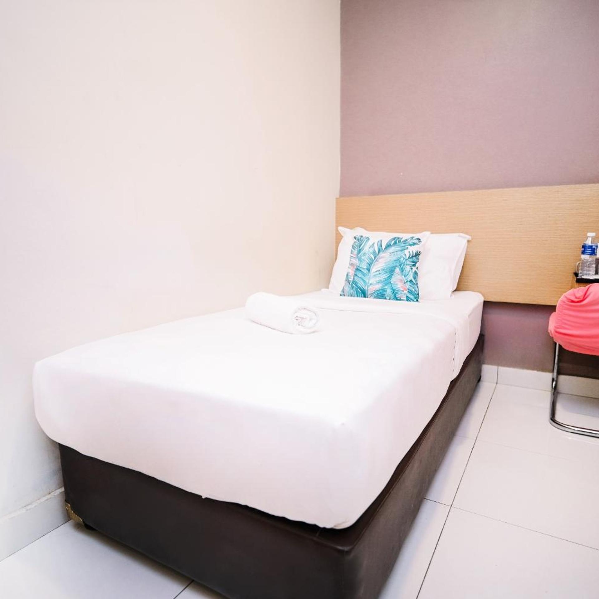 Harbour Hotel 28/42