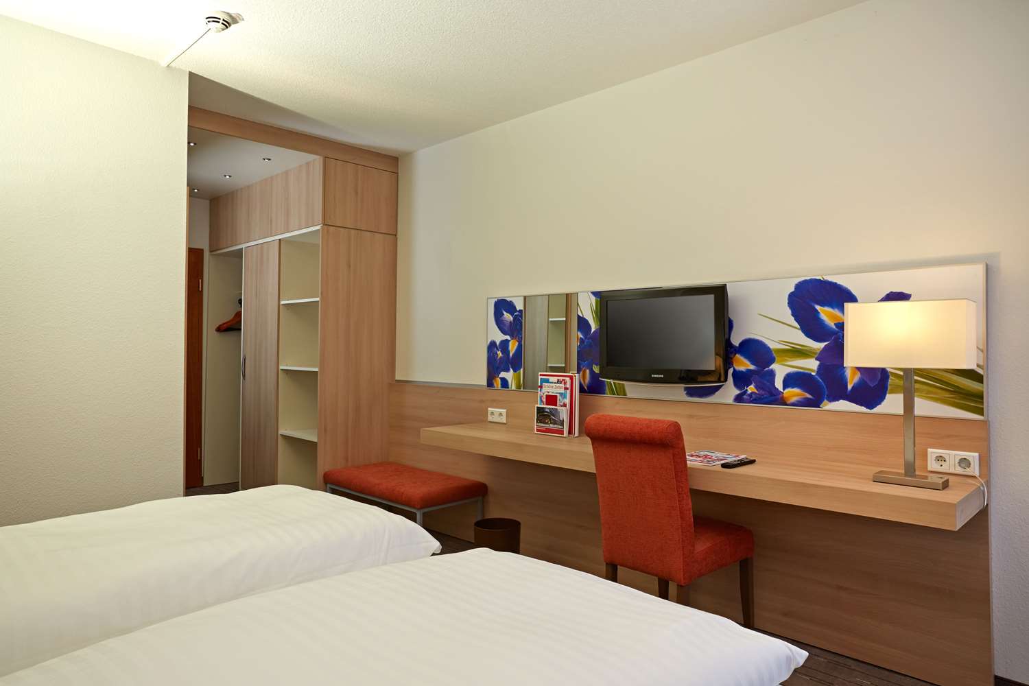 H+ HOTEL WIESBADEN NIEDERNHAUSEN 31/66