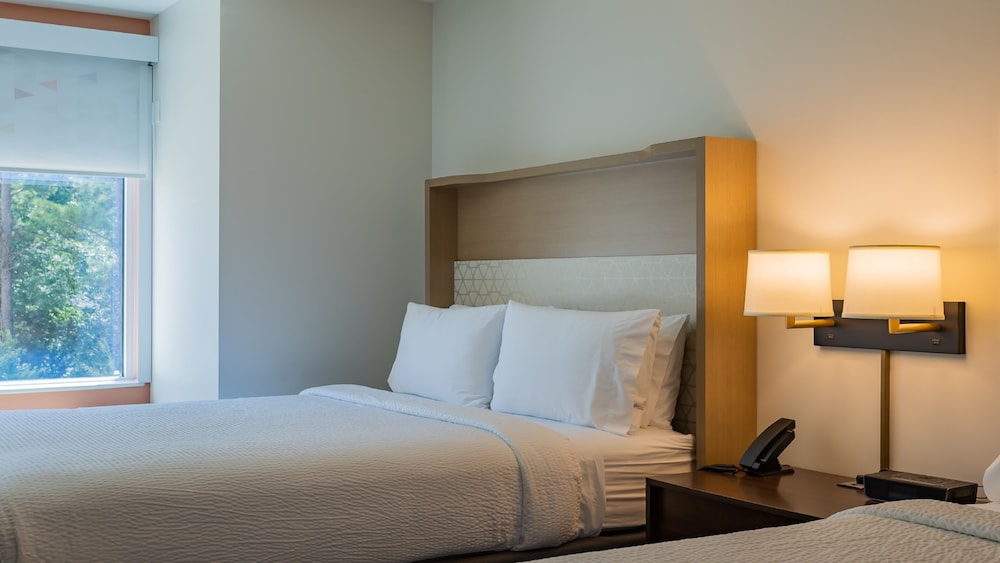 Courtyard by Marriott Atlanta Dunwoody 21/82
