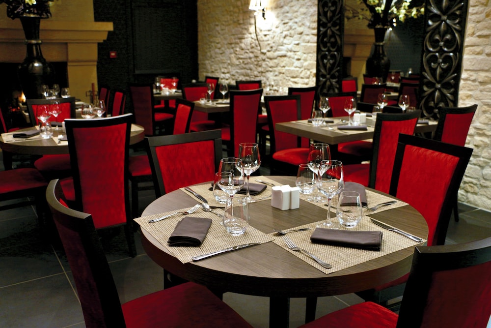 HOTEL DE LA PLACE 30/50
