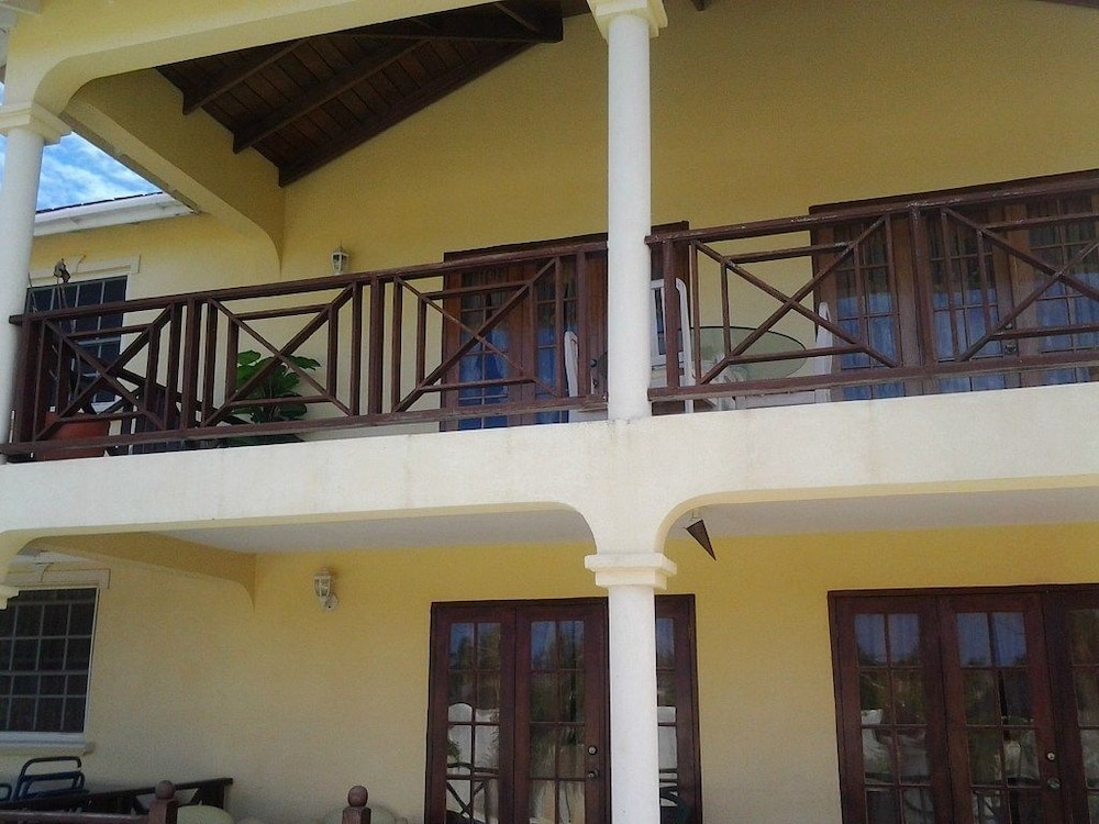 Sungold House Barbados 4/50
