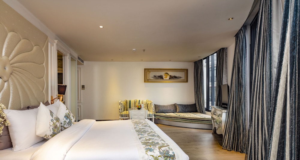 A&EM Saigon Hotel 33/77