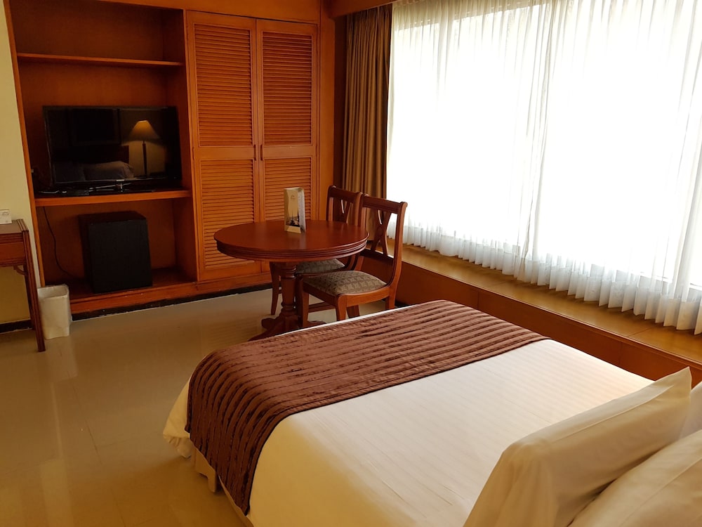Torre de Cali Plaza Hotel 40/67