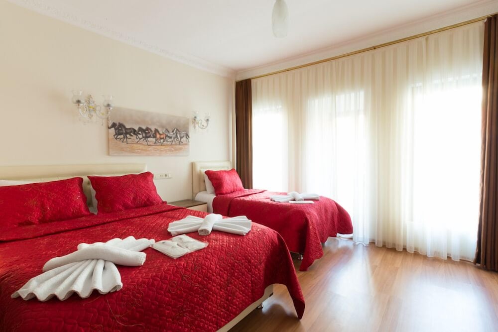 Zendy Suite Hotel 58/88
