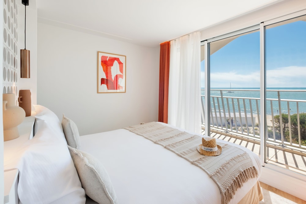 Suite, Queen Bed, Sea View, Terrace