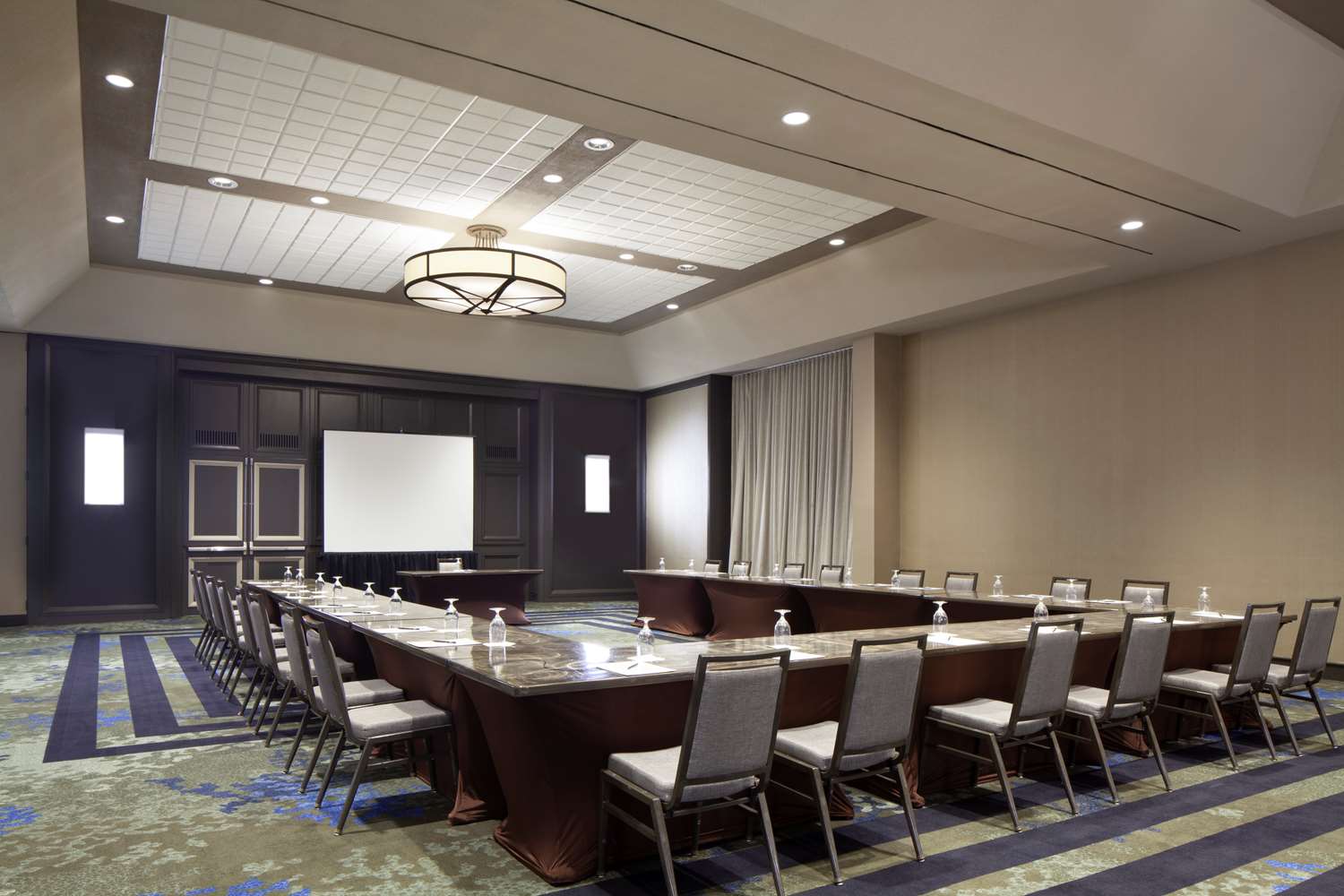 Hilton Parsippany 56/71