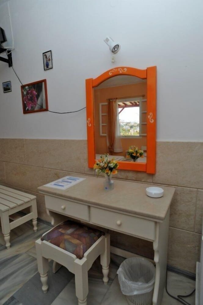 Akrogiali Hotel 23/34