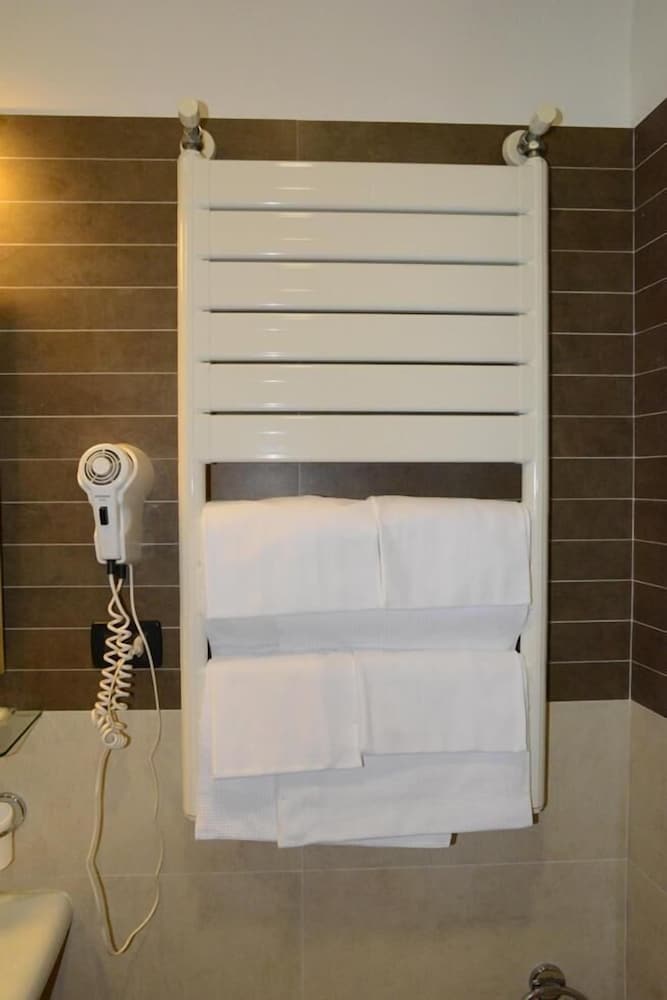 HOTEL GALLES 30/31