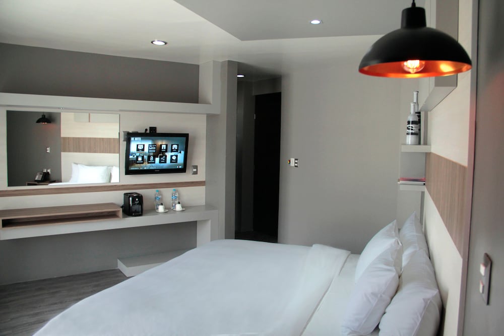 Esduma HK Hotel 35/51