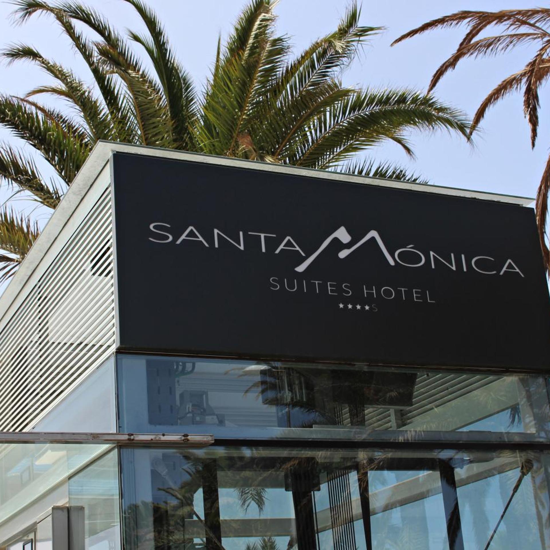 Santa Monica Suites 6/53