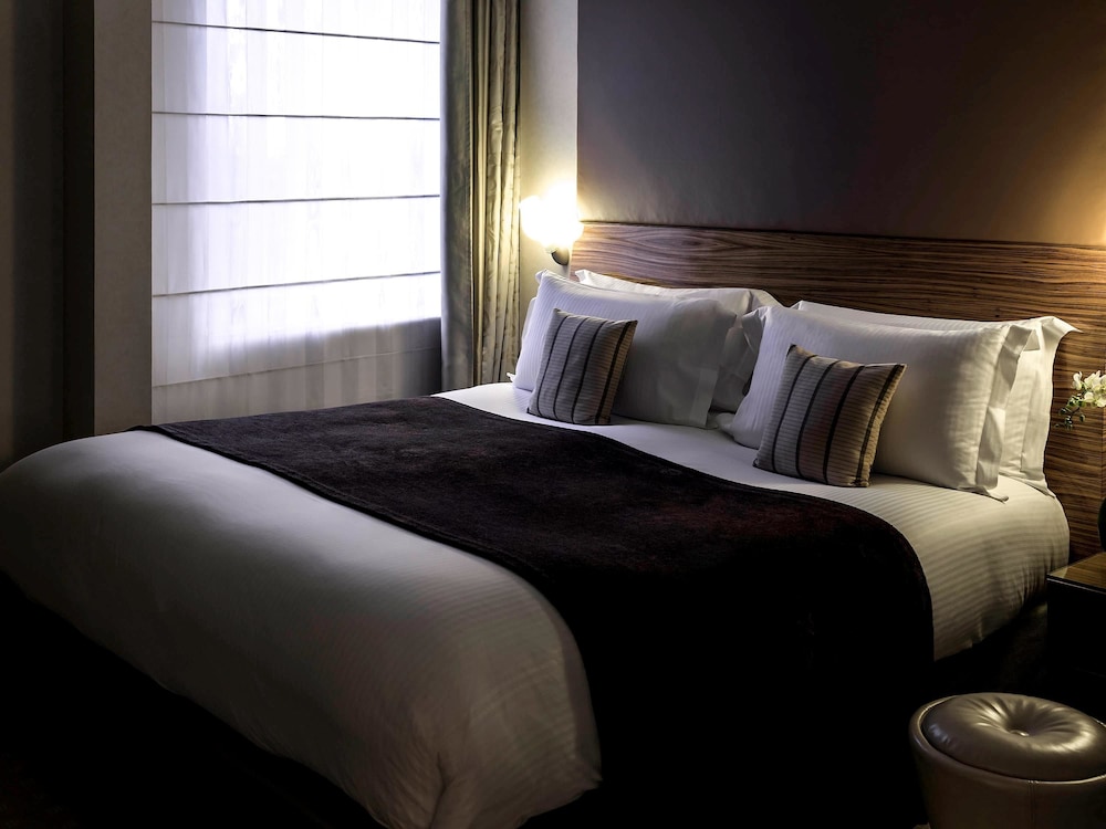 Pullman Eindhoven Cocagne 24/77