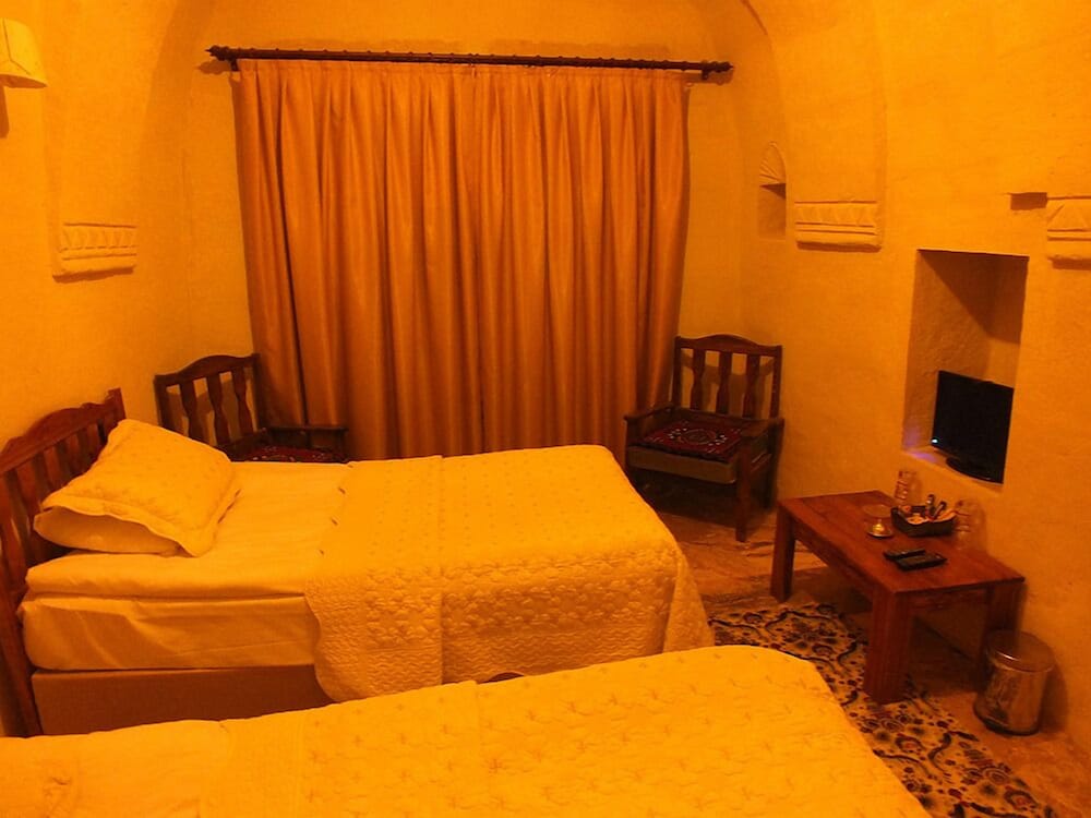 Dilek Tepesi Cave Hotel 6/36