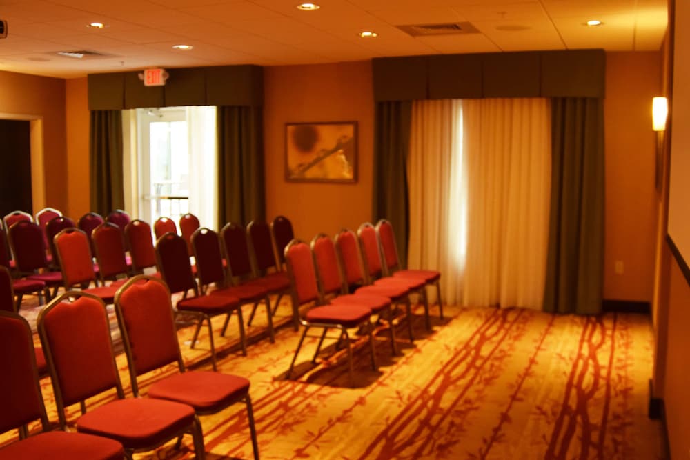 Homewood Suites by Hilton Charlotte Ballantyne, NC 59/63