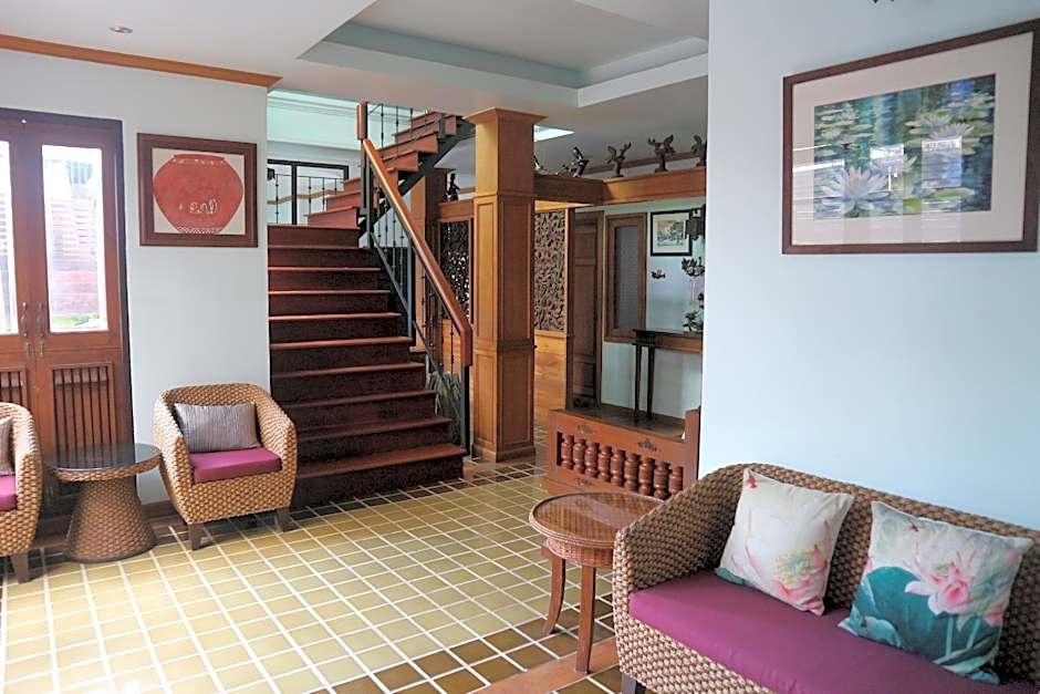 RICH LANNA HOUSE 23/32