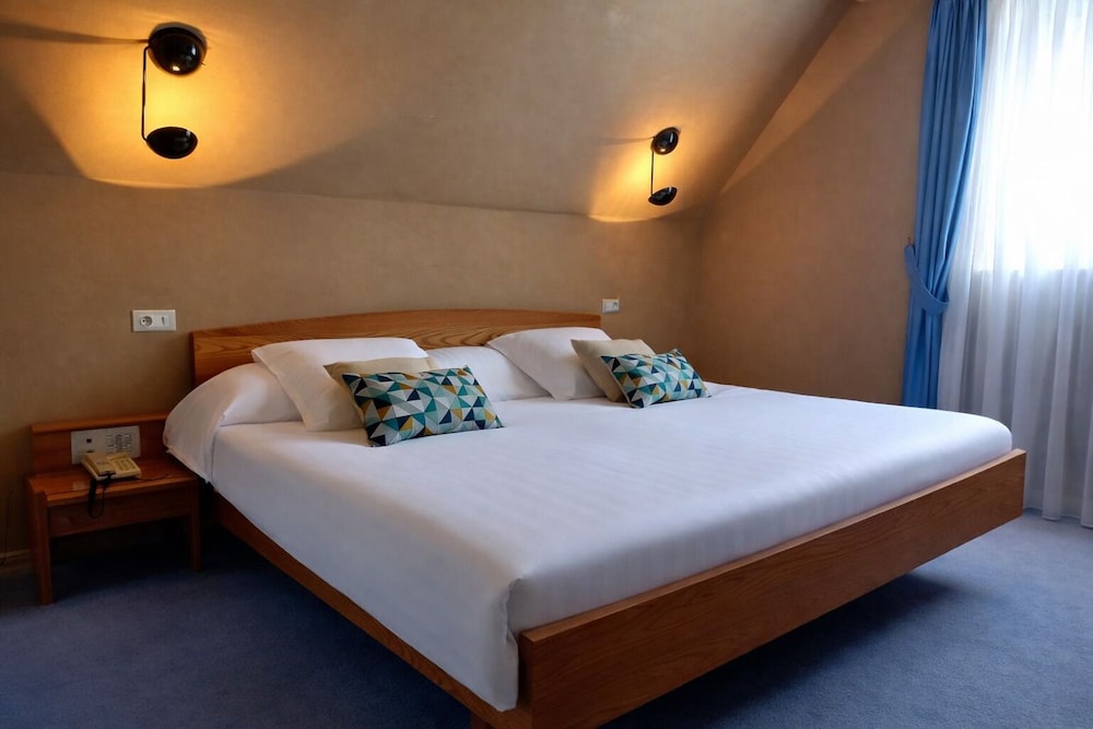 Hotel Munsch 22/73