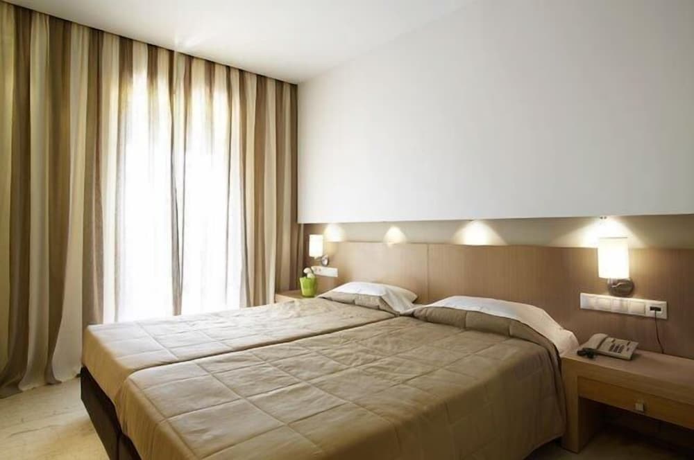 Astoria Hotel 15/46