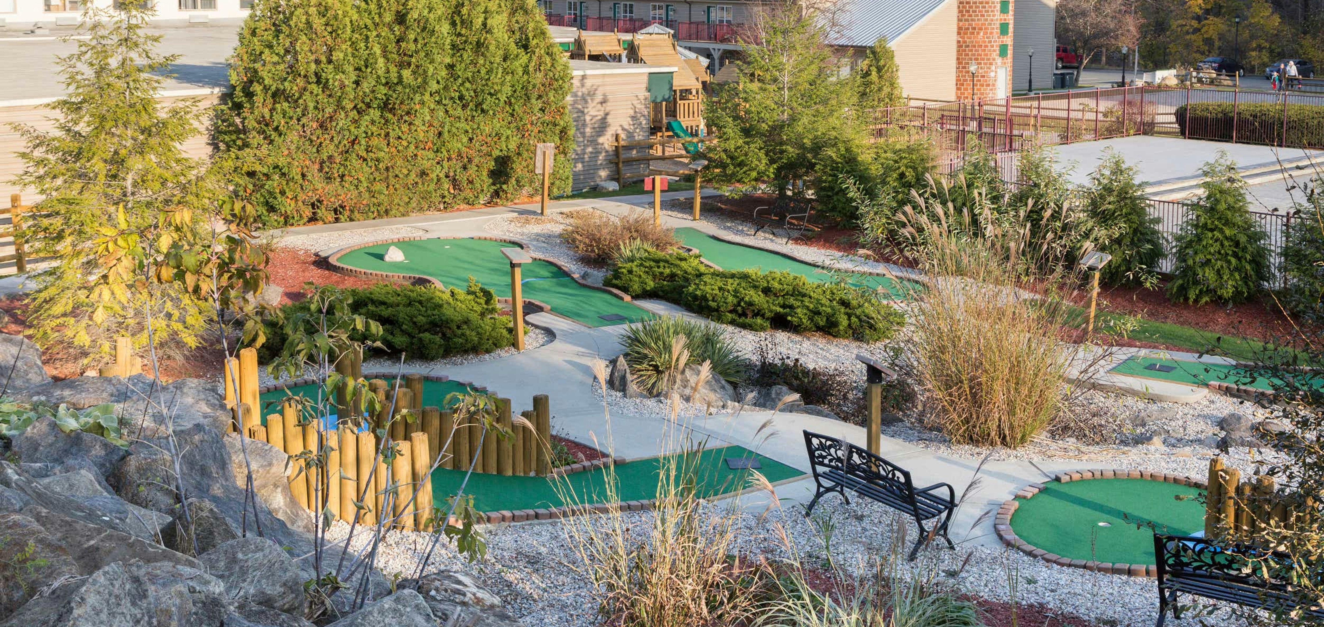Holiday Inn Club Vacations Oak n Spruce Resort Berkshires 15/21