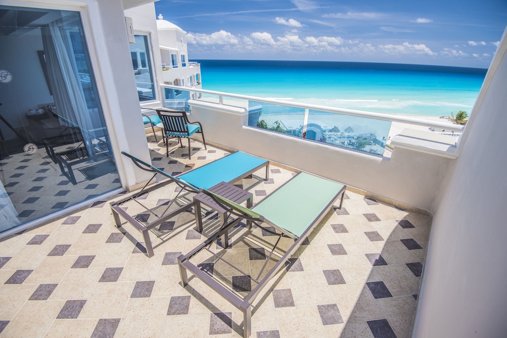 Sunscape Cancun - All-Inclusive Resort 3/80