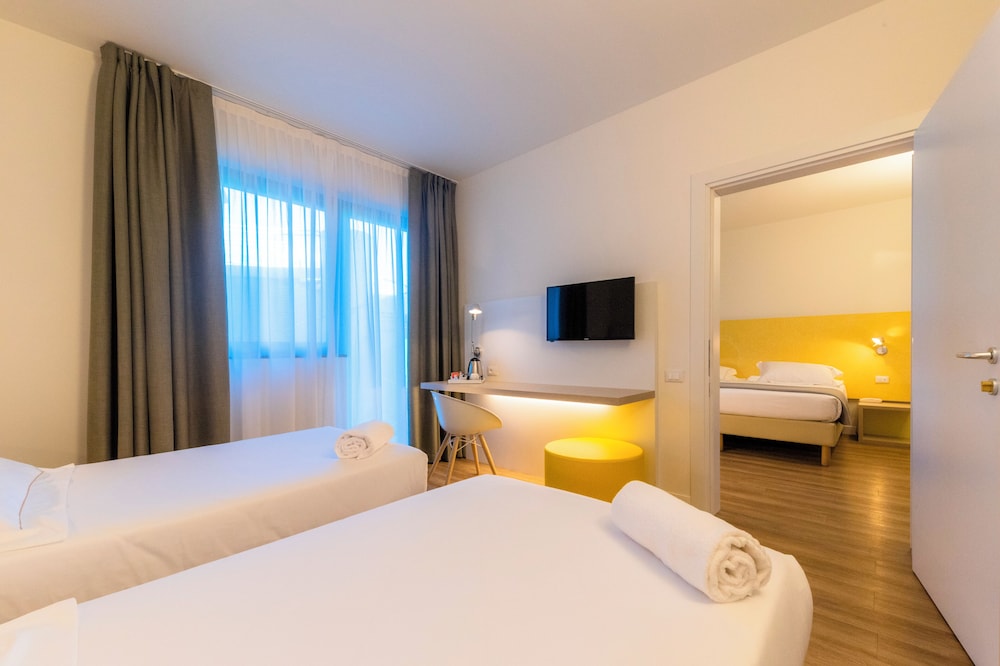 AIRPORT HOTEL BERGAMO 9/42