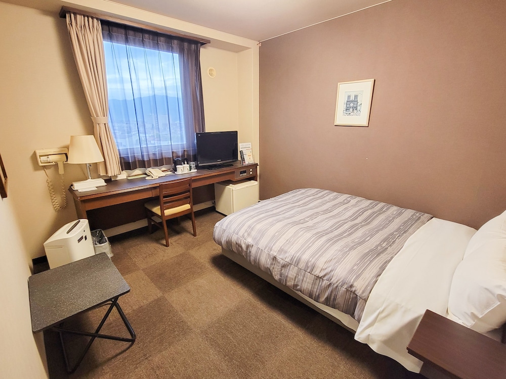 Hotel Route-Inn Court Shinonoi 7/39