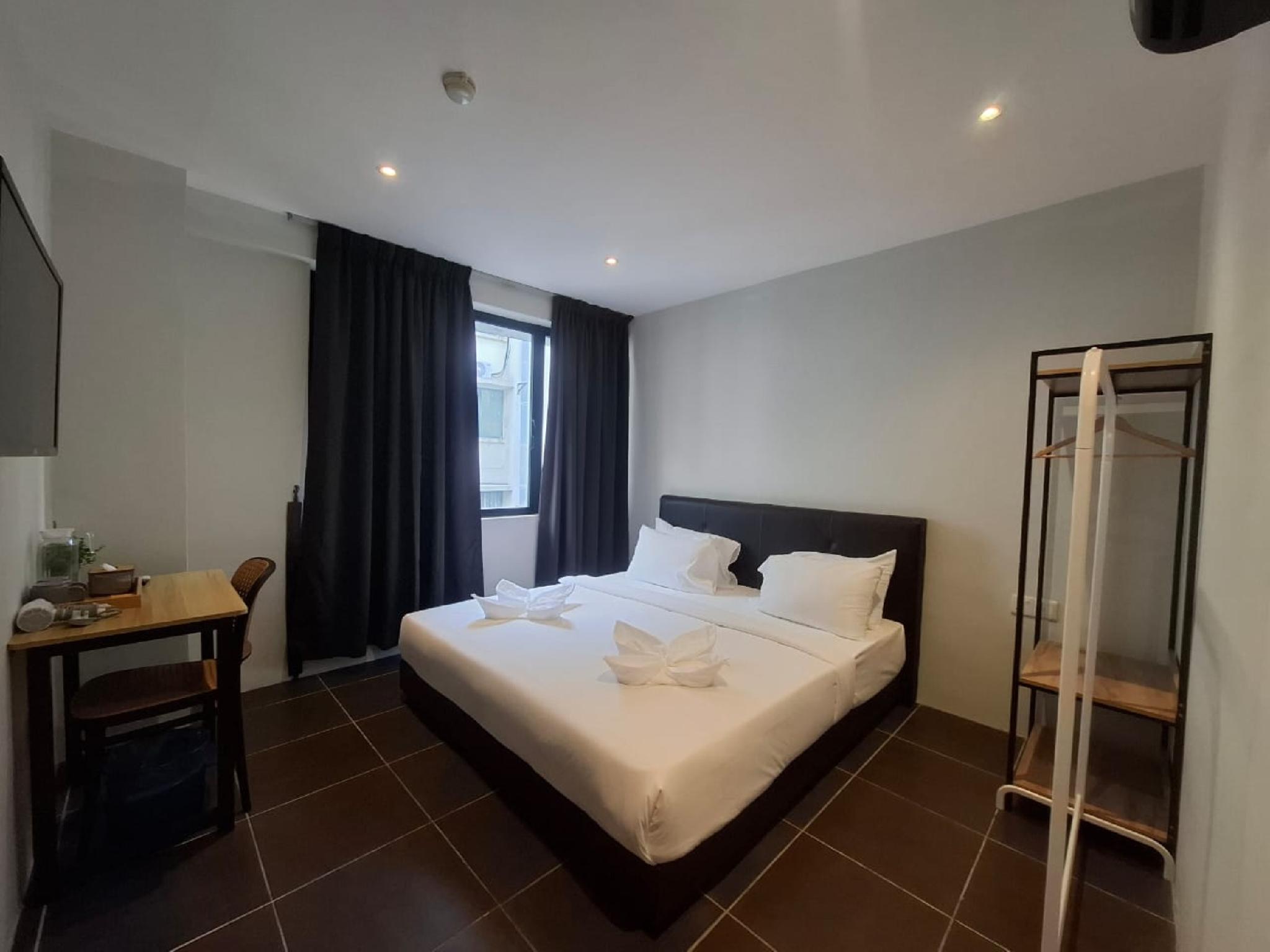 Room at Swing & Pillows at Damansara Perdana, PETALING JAYA