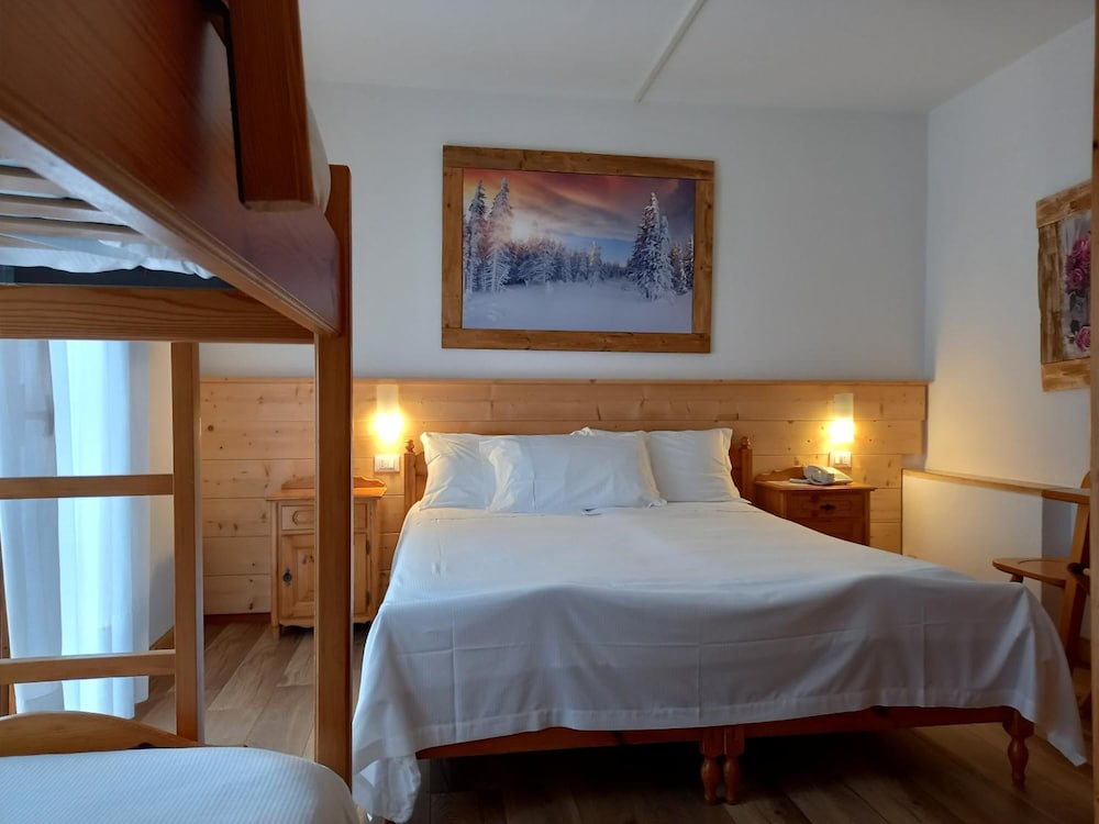 Hotel Scoiattolo 14/50
