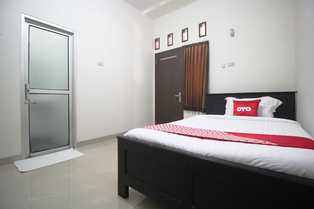 OYO 1547 Wisma Ray Syariah 4/31