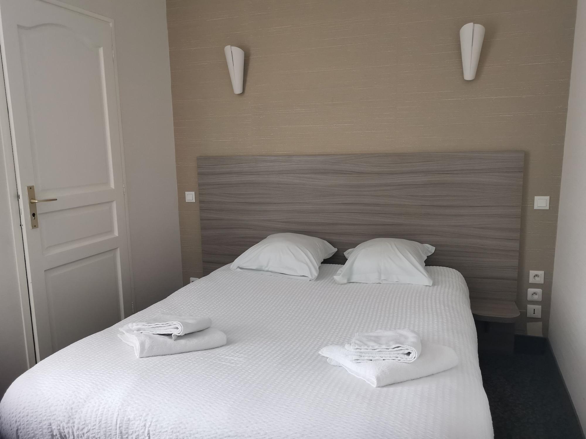 Hotel De La Gare Troyes Centre 21/55