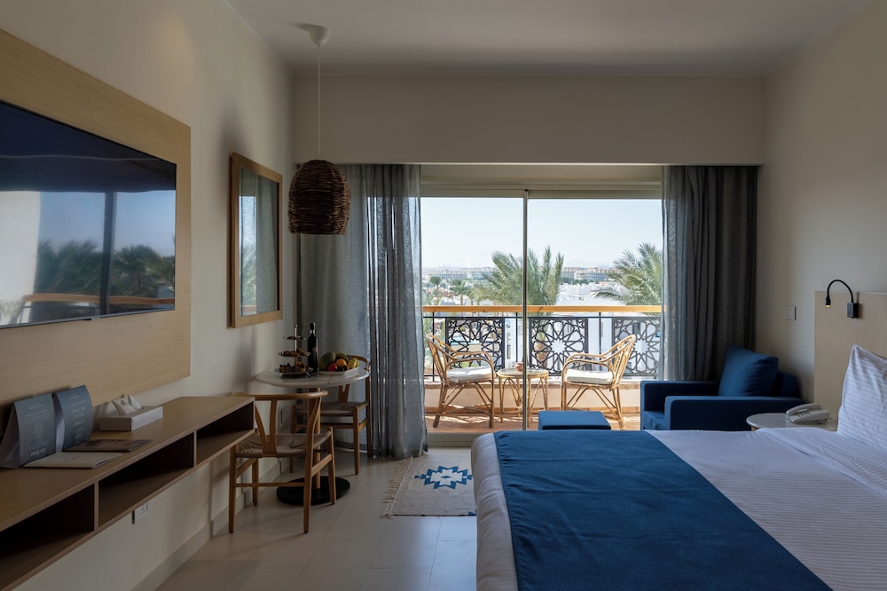 West Bay, Comfort, Twin Beds, Adult Only، Fort Arabesque Beach Resort 3/5