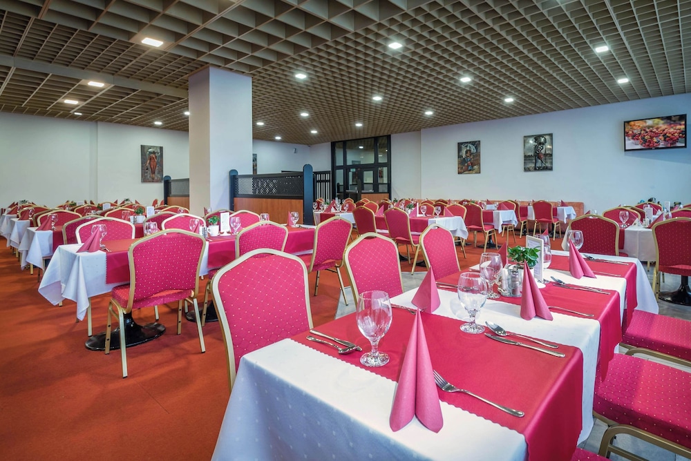 Hotel Satel 34/50