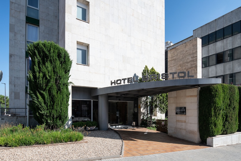 Catalonia Bristol Hotel 54/60