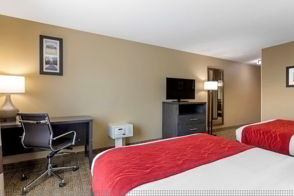 Comfort Inn & Suites Ponca City Near Marland Mansion 11/38