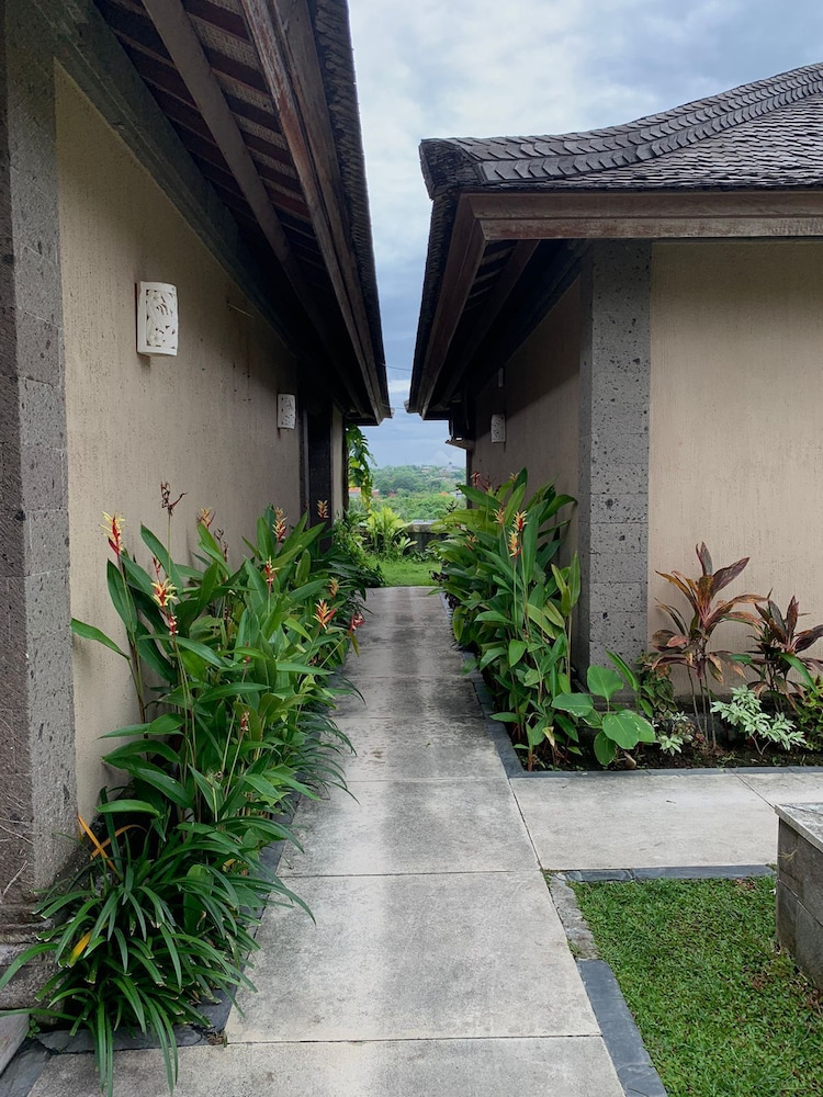 Nirmala Hotel 50/55