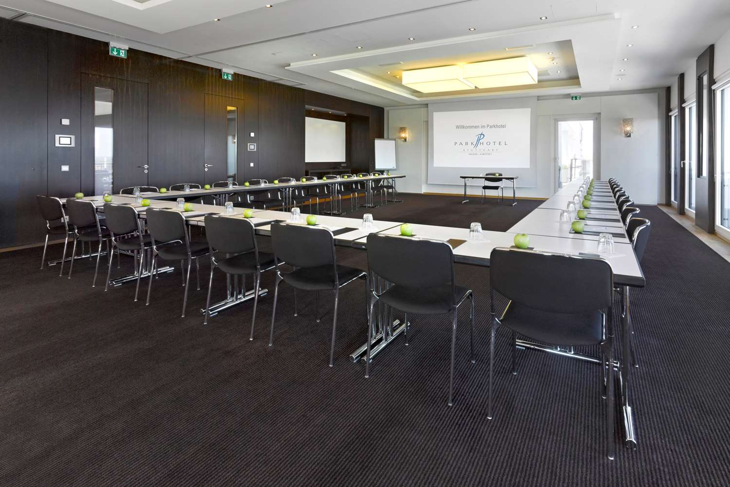 Parkhotel Stuttgart Messe-Airport, WorldHotels 54/71
