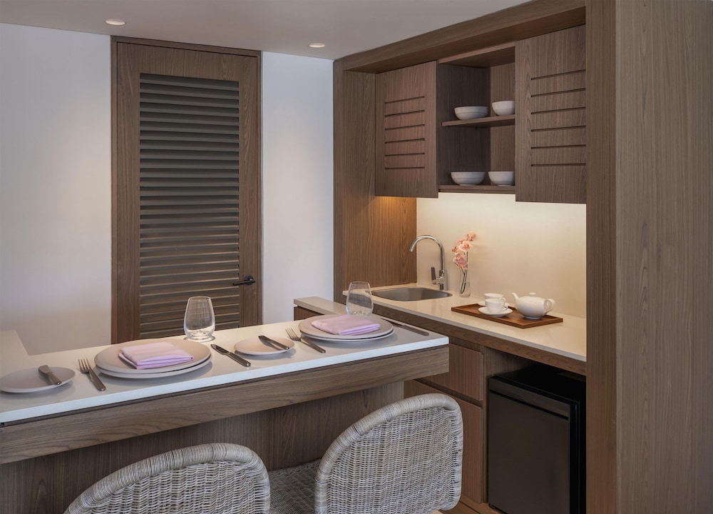 Avani Plus Barbarons Seychelles Resort 44/71