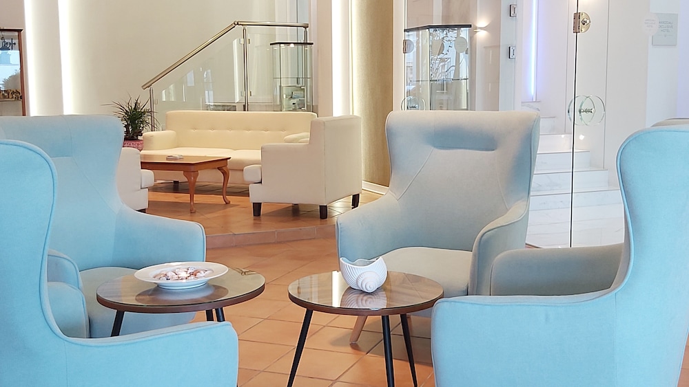 Akrogiali Boutique Hotel 30/50